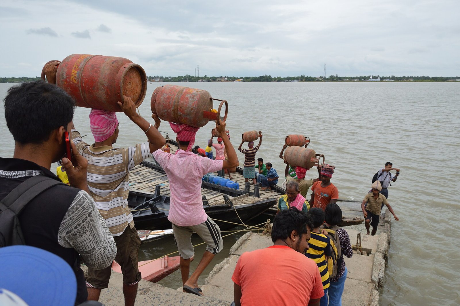 Bringing cleaner LPG to more households